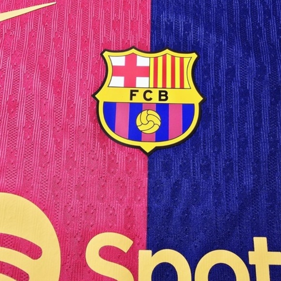 2025 NIKE AUTHENTIC FC BARCELONA #19 LAMINE YAMAL MATCH JERSEY DRI-FIT ADV - Picture 4 of 10